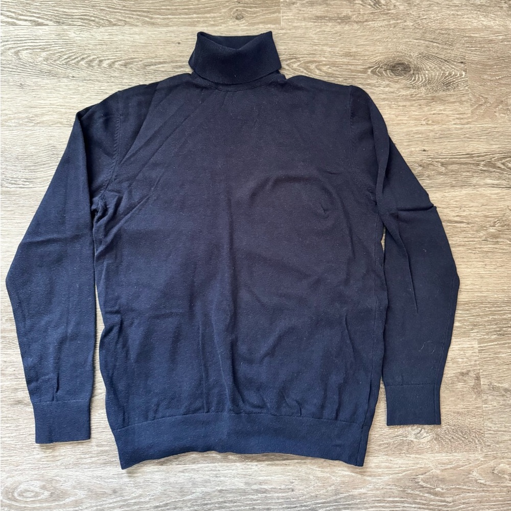 H&M Men's Navy Turtleneck Sweater